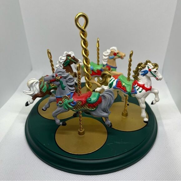 Vintage Full Set Of 5 Hallmark Christmas Carousel Horses & Display‎ Stand 1989 - Picture 1 of 11